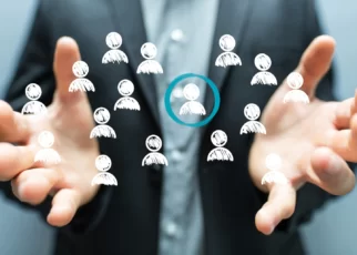sourcing vs recruiting